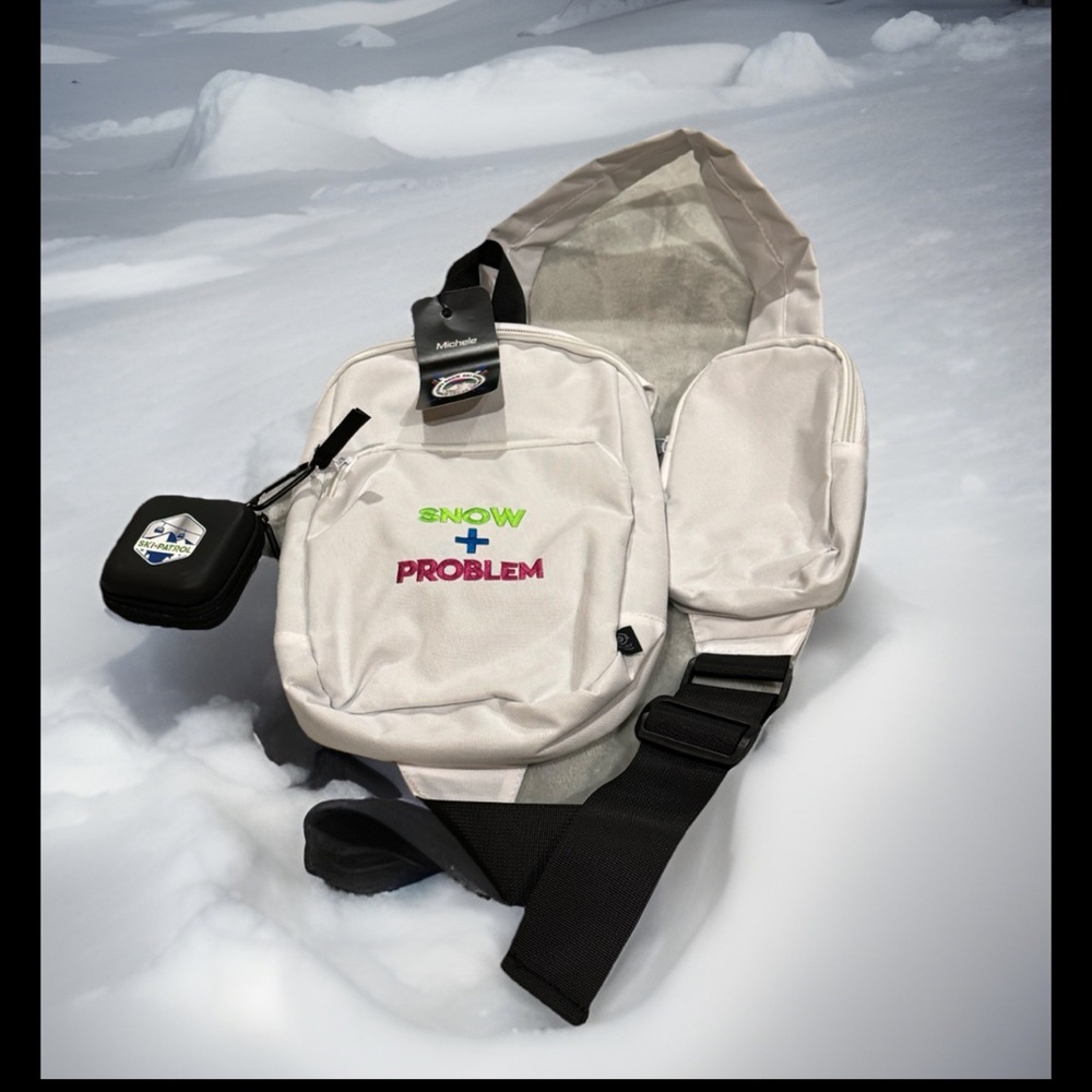 Econscious: White Sling Backpack Snow Design and 2 connected smaller bags NEW